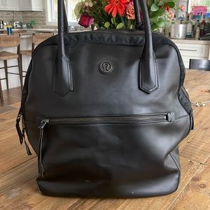 Lululemon gym bag
